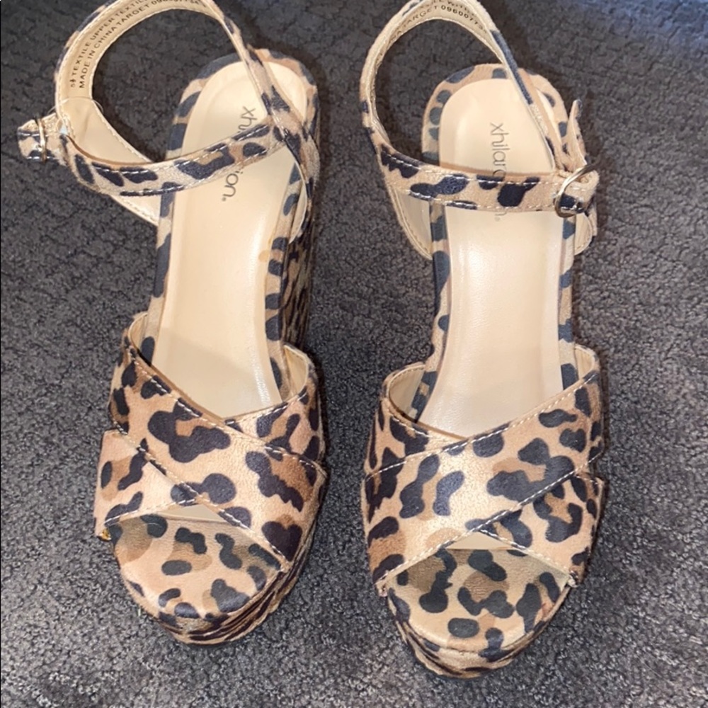 Cheetah wedges worn twice - Picture 2 of 4